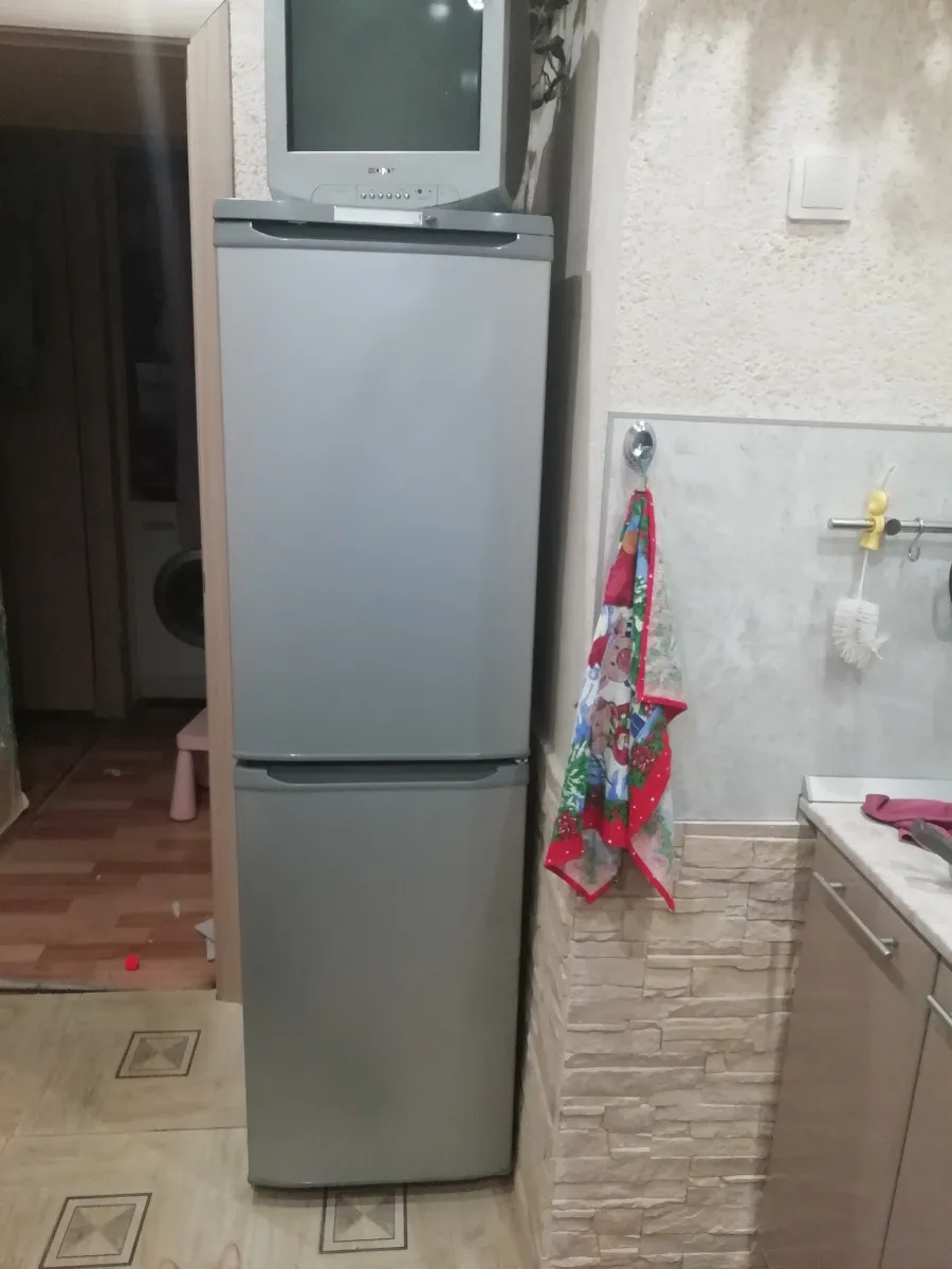 Холодильник Бирюса M 120