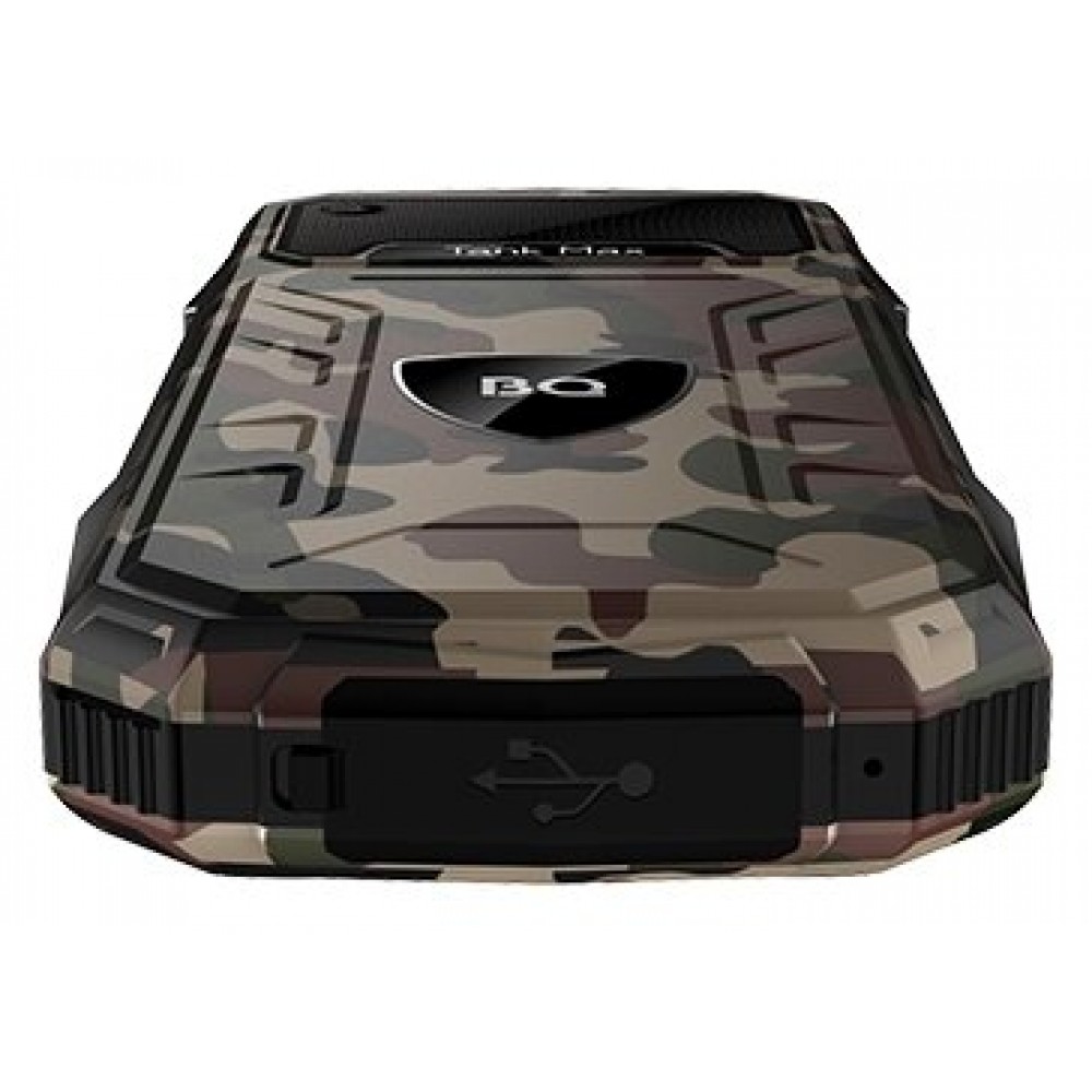 Телефон tank. BQ 3586 Tank Max. Мобильный телефон BQ 3586 Tank Max Camouflage. BQ Tank Max 3586 камуфляж. BQ Tank Max 3586 черный мобильный телефон.